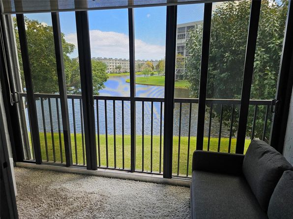 2222 N Cypress Bnd #309
