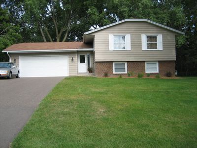 2700 Oakview Ln N, Plymouth, MN, 55441