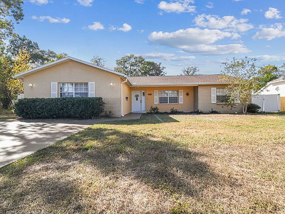 3rd image of 13382 Banyan Rd