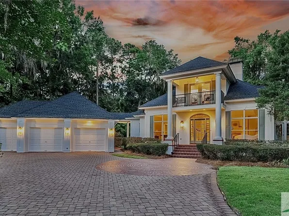 17 Back River Circle, Savannah, GA 31411