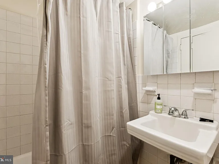 224 W Rittenhouse Sq #30-602 — Photo 6