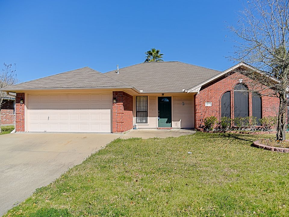 1st image of 4011 Stony Creek Ln