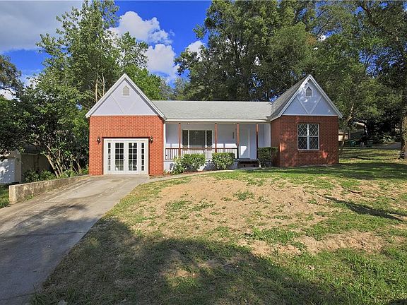 3rd image of 420 S Cobble Ct
