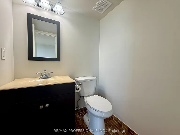 2665 Windwood Dr #1102 — Photo 42