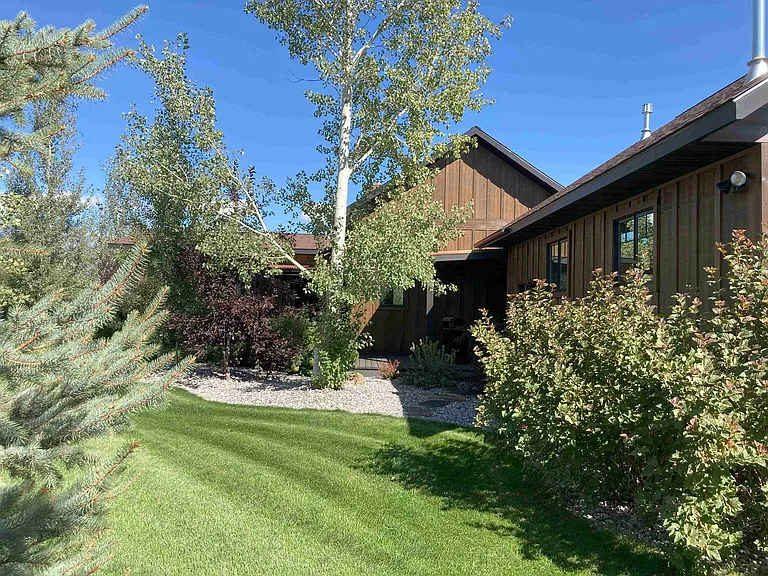 7125 Springhill Rd — Photo 40