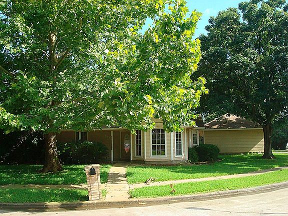 2nd image of 5934 Ollia Cir