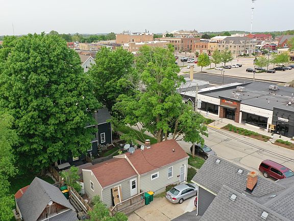 2nd image of 223 N California St