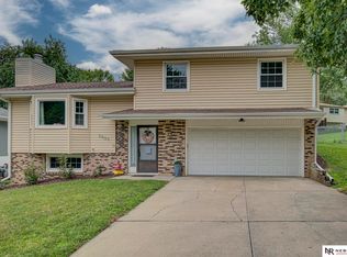 2605 Geri Dr, Bellevue, NE 68147