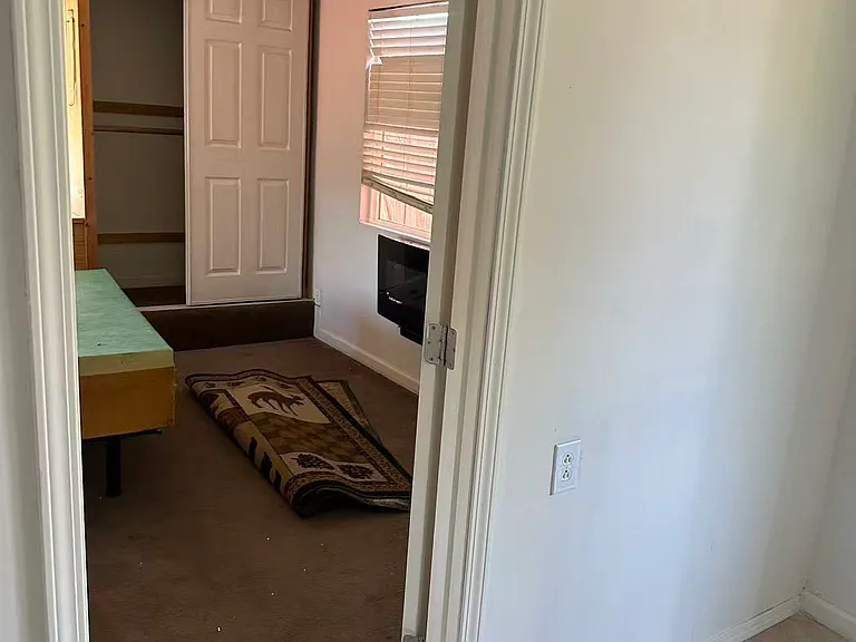 Entrance to bedroom