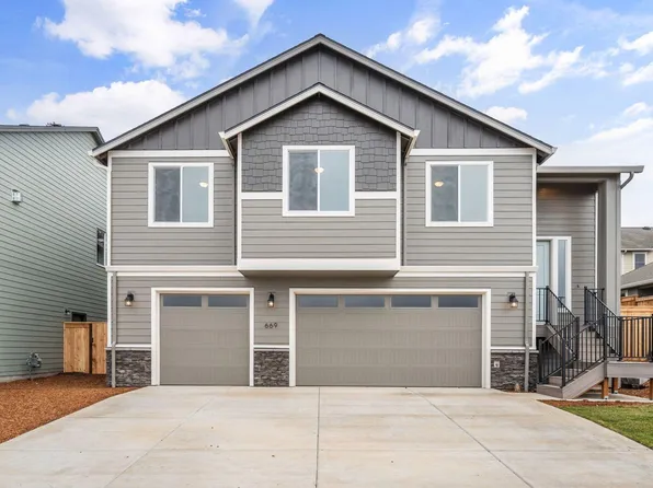 669 Old Waverly Way #20, Eagle Point, OR 97524