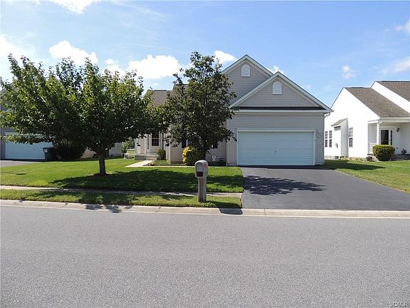 2nd image of 5 Wanoma Cir
