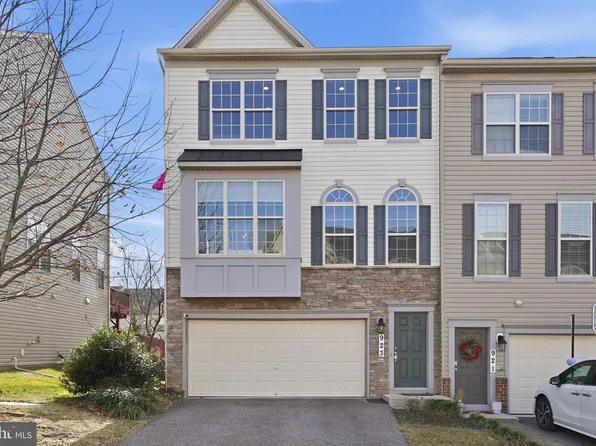 923 Whitstable Blvd, Arnold, MD 21012