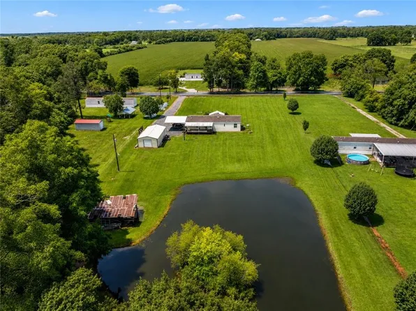 978 1181st Hwy, Plaucheville, LA 71362