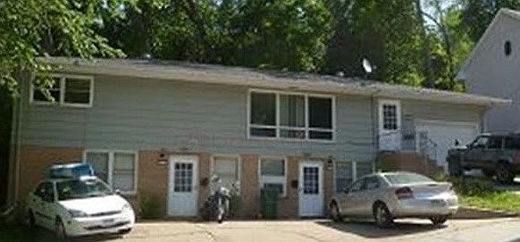 1st image of 618 E Main St