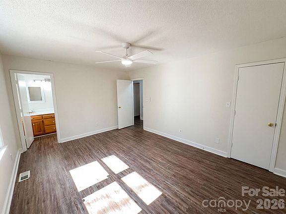 4th image of 16138 Substation Rd