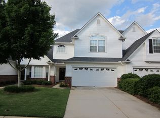 632 Glassyrock Ct, Greer, SC 29650