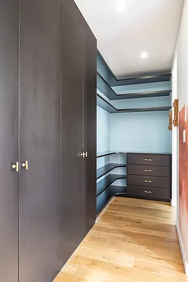 Sold by Douglas Elliman | media 7