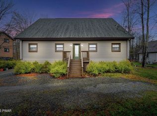 135 Boulder Rd, Lake Ariel, PA 18436