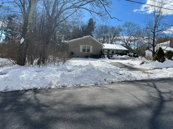 119 Pleasant Dr, Cheshire, CT 06410