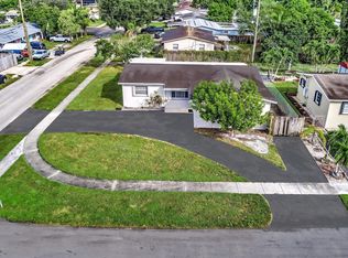 7341 Atlanta St, Hollywood, FL 33024