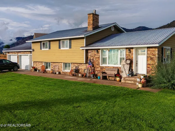 716 Bench Rd, Bedford, WY 83112