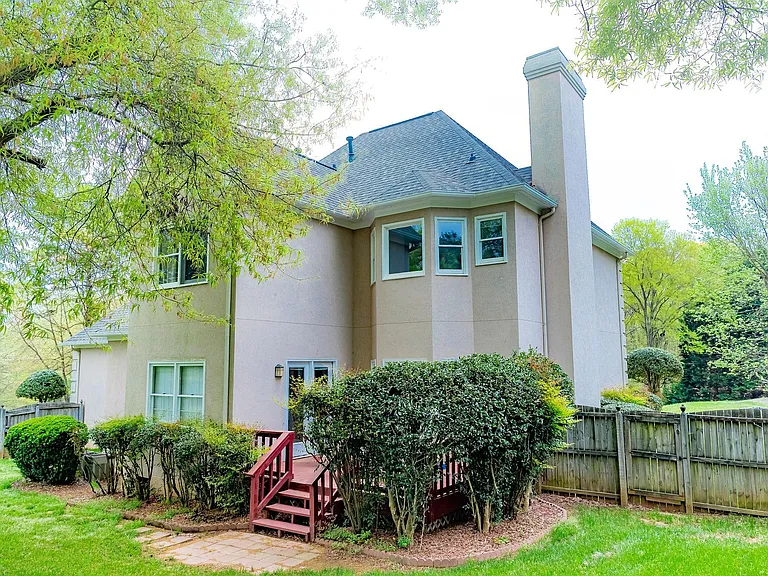 674 Millswood Dr — Photo 13