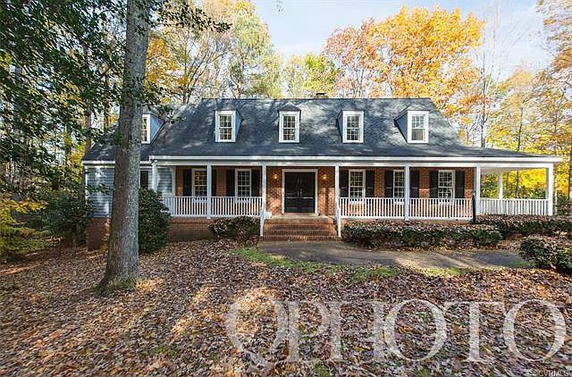 1st image of 332 Rexmoor Pl