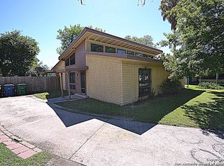 9515 Gloria Dr, San Antonio, TX 78224