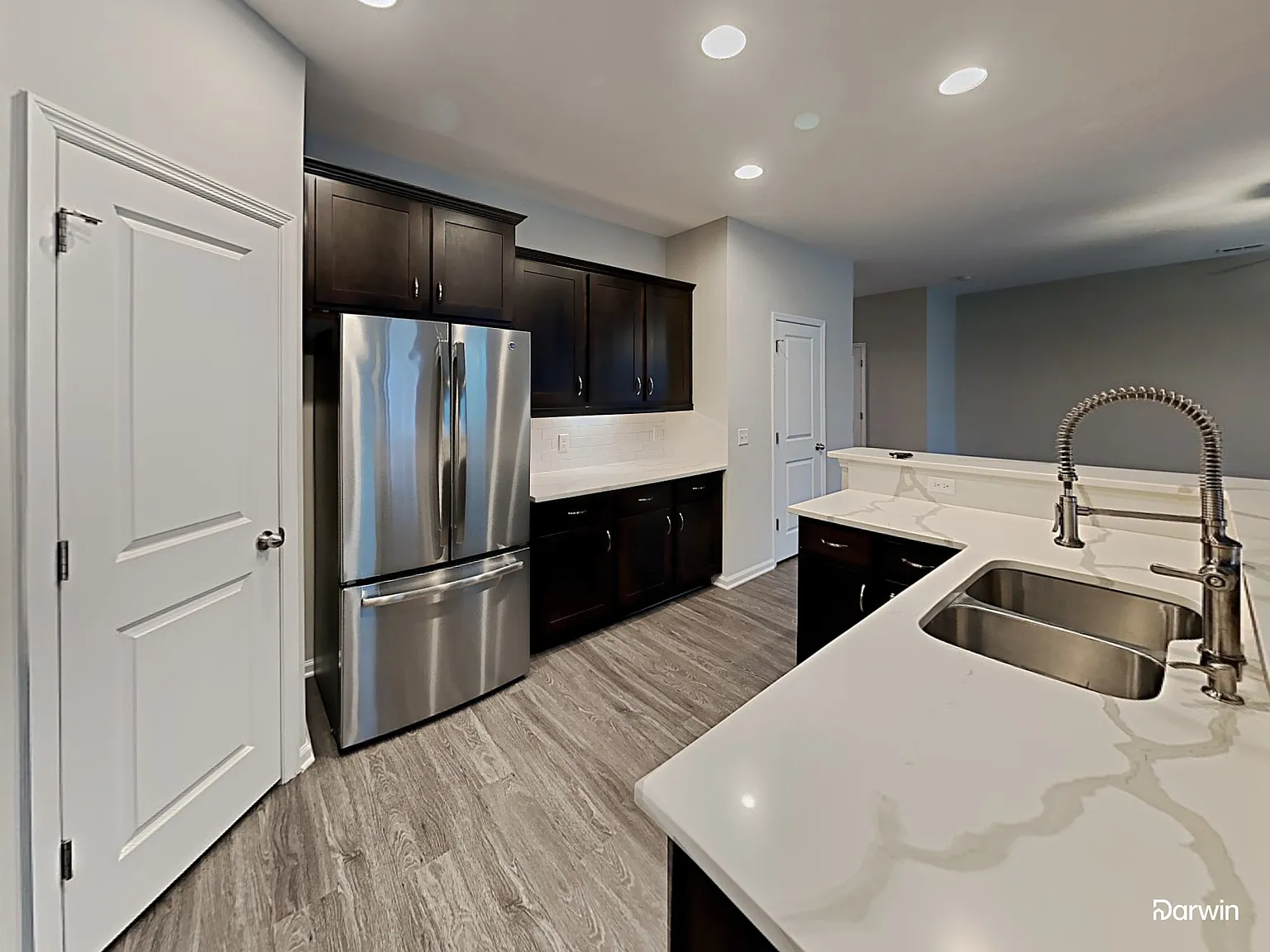 4 bed, 3.5 bath, 2180 sqft, $2,525 — Photo 2