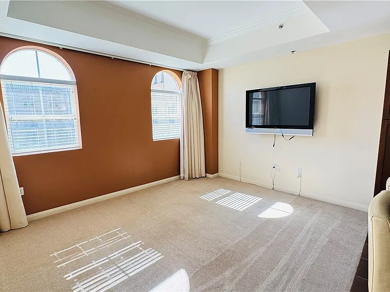 2405 W Serene Ave #832 — Photo 4