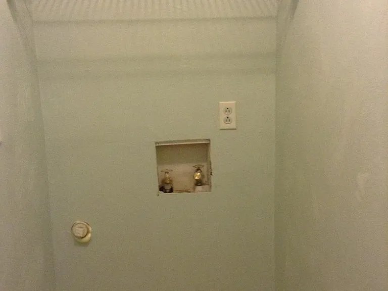 Washer Hook-up
