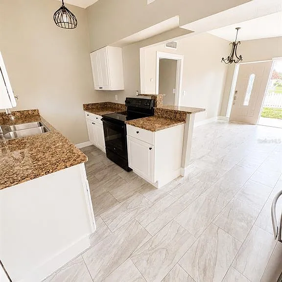468 Clemson Dr — Photo 23