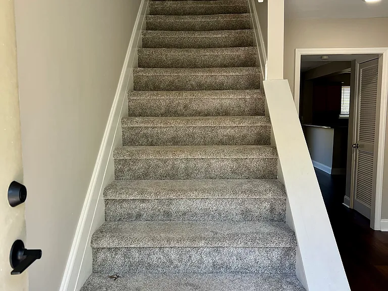1135 Riverbend Club Dr SE — Photo 10