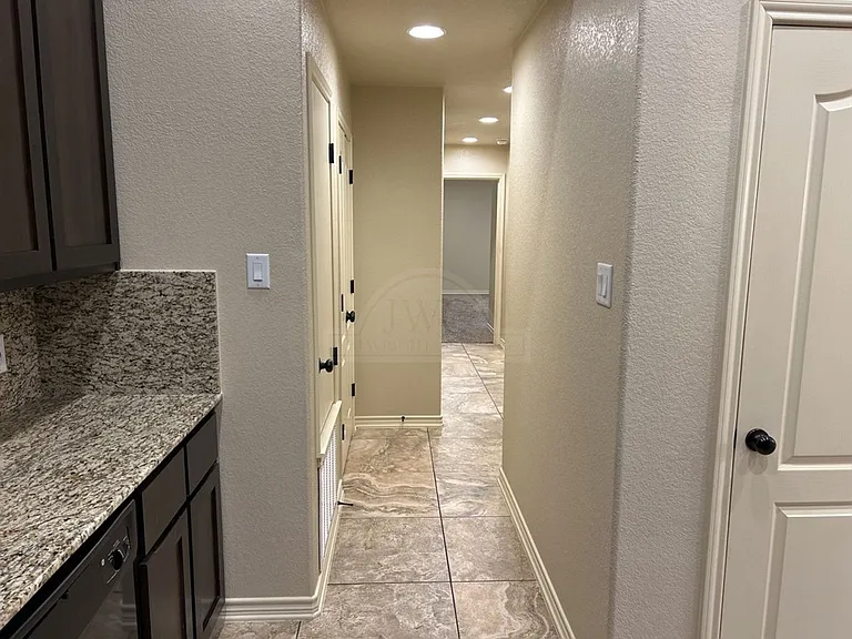 5910 Cordillera Dr — Photo 9
