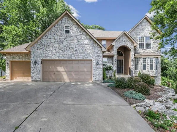22808 E 28th Street Ct, Blue Springs, MO 64015