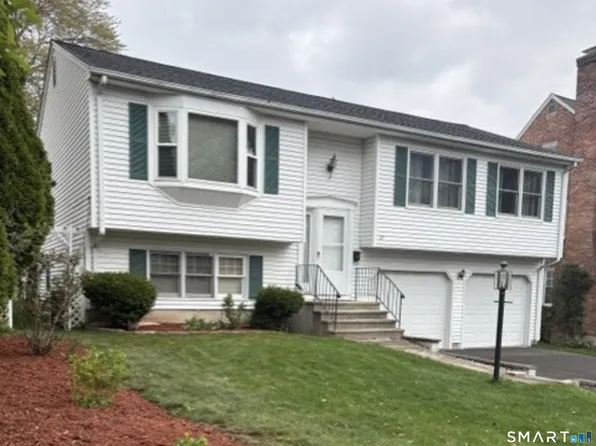 20 Lowell Road, West Hartford, CT 06119