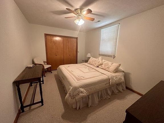 4th image of 173 Redwood Ln