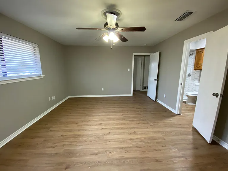 307 Wildwood Ln — Photo 5