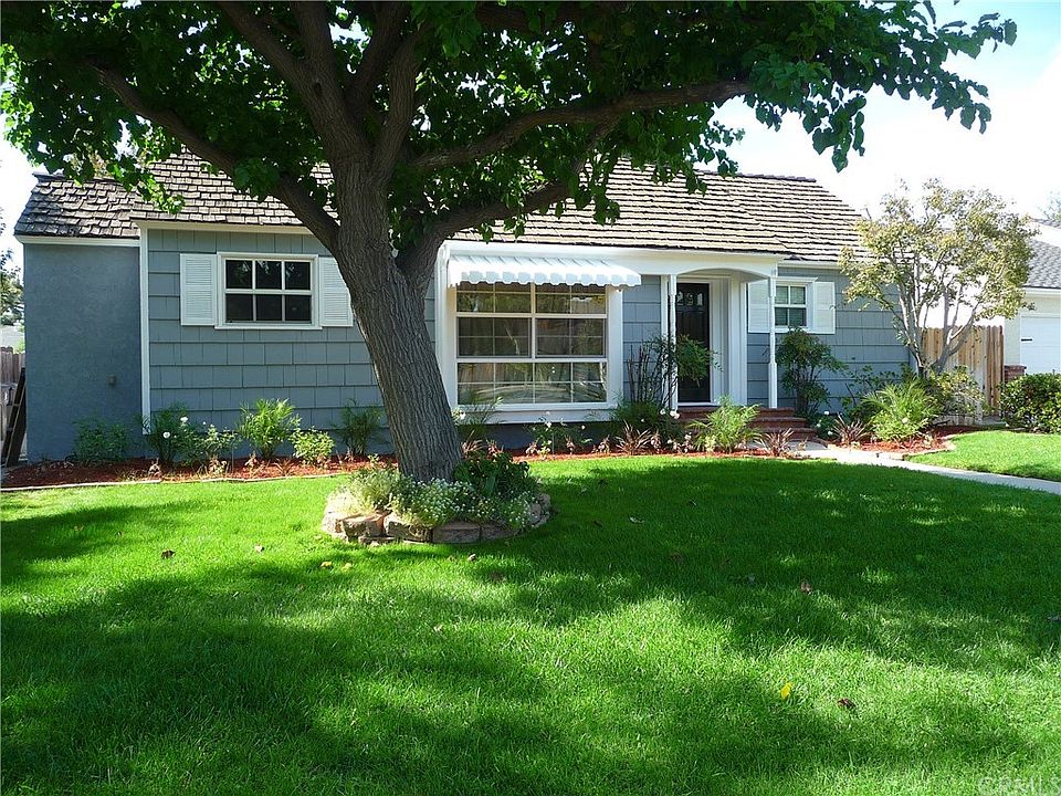 1st image of 4621 Blackthorne Ave