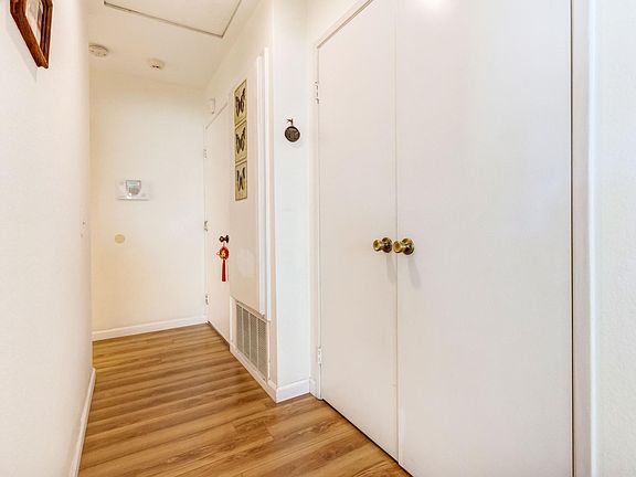 5th image of 7367 Kamwood St