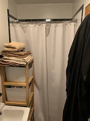 Rented by LDMI Realty Group LLC | media 24