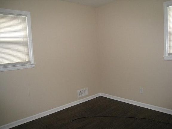 5th image of 30212 Taylor St