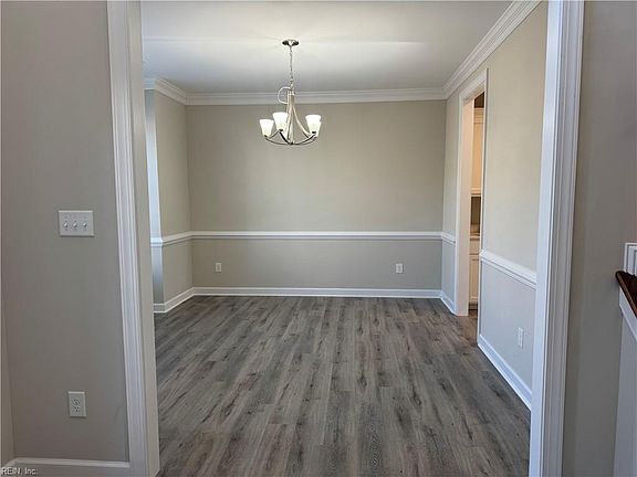 5th image of 4808 Pilgrims Cir