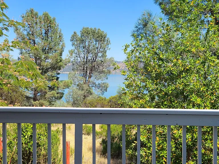 3600 Shoreline View Way — Photo 8