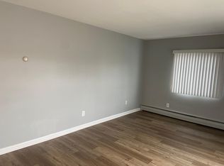 3930 Devon Rd #3930, Royal Oak, MI 48073