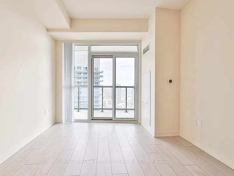 38 Annie Craig Dr #3701 — Photo 9
