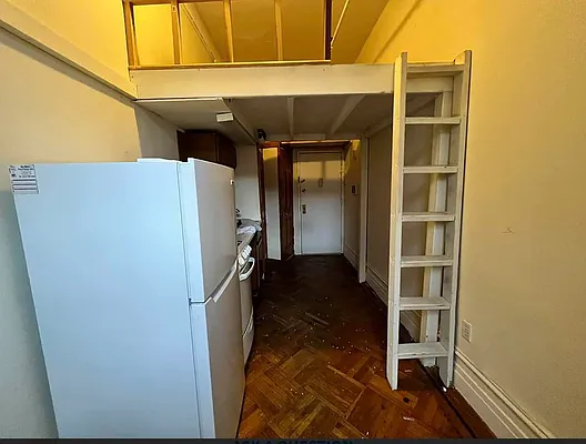 Rented by Oxford Property Group | media 2