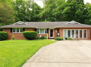 3816 Ripley Rd, Point Pleasant, WV 25550