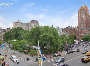 8 Union Sq S #2A, New York, NY