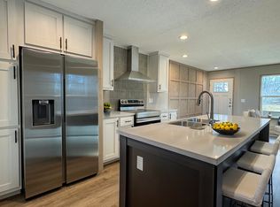 28 Double J Ln, South Berwick, ME 03908